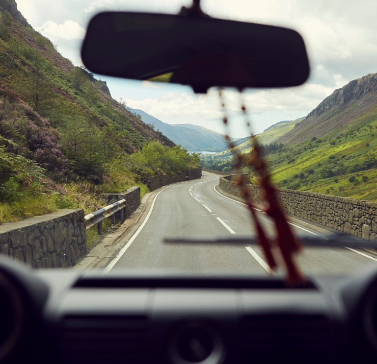 Auf der Fahrt durch Snowdonia am Fuße des Mount Snowdon.